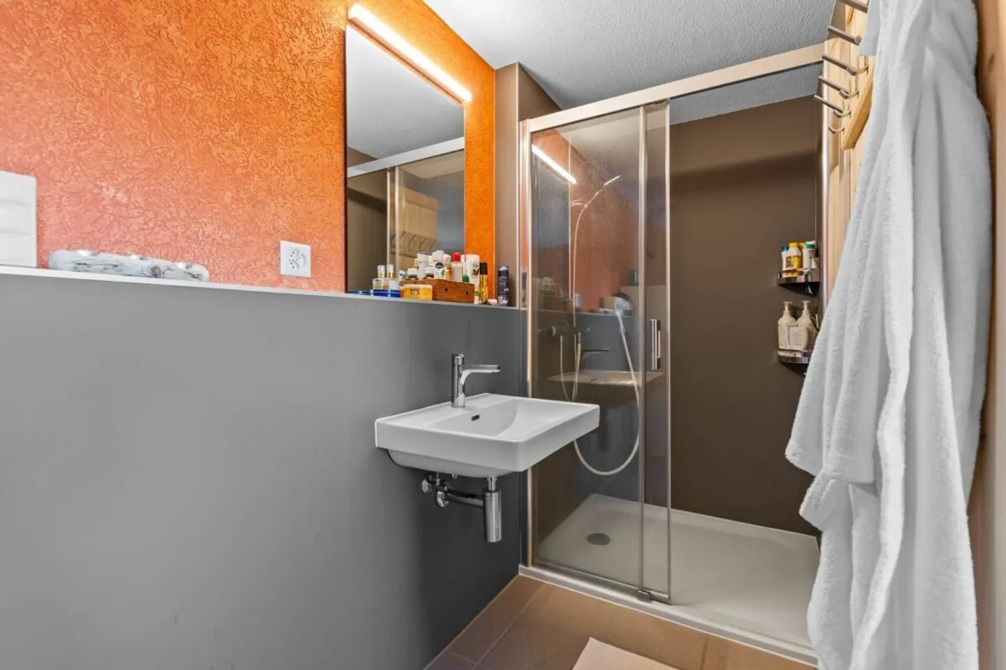 4 1/2-Zimmer-Ferienwohnung mit eigener Sauna und einem Tiefgaragenplatz - Foto 16 von 20