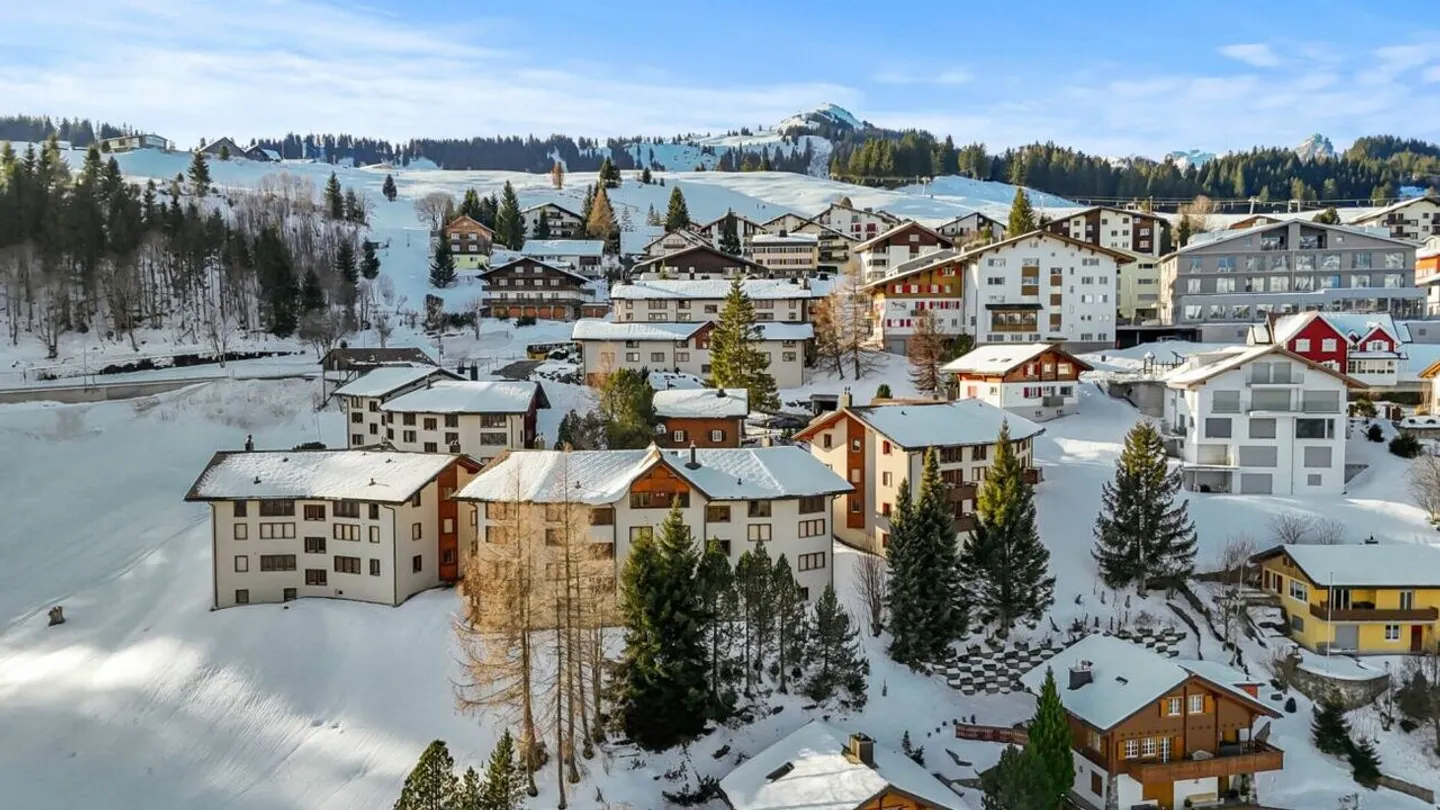 4 1/2-Zimmer-Ferienwohnung mit eigener Sauna und einem Tiefgaragenplatz - Foto 19 von 20