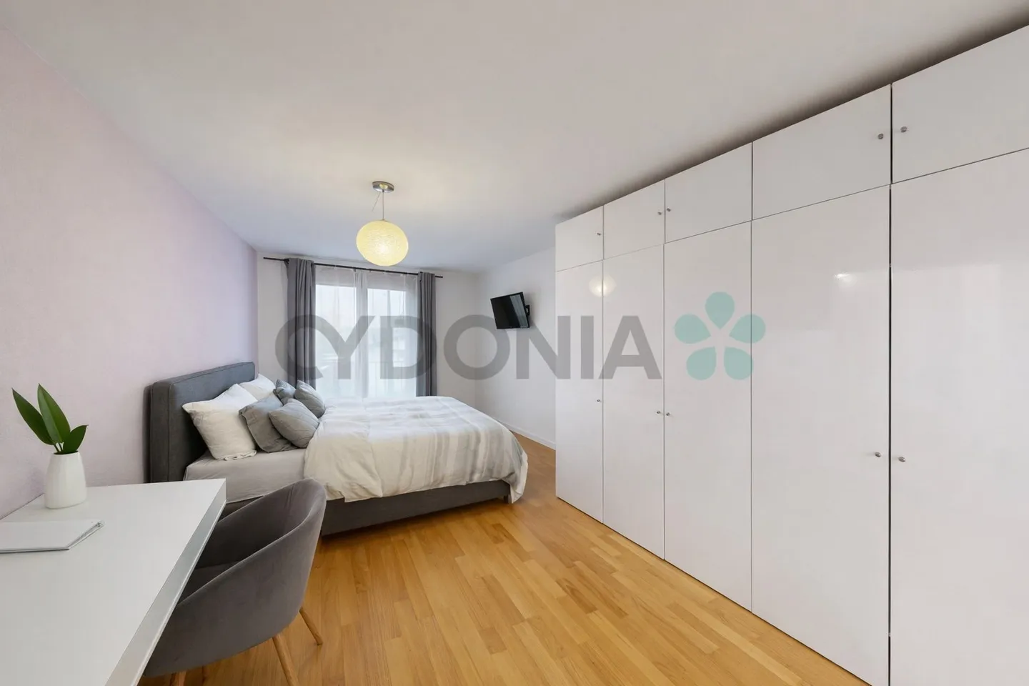 Sublimes Durchgangs-Dachgeschoss mit 5 Zimmern und Terrasse - Foto 6 von 10