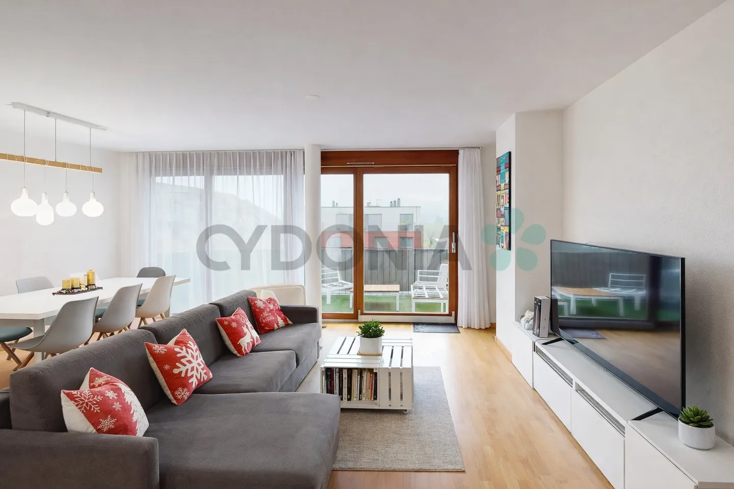 Sublimes Durchgangs-Dachgeschoss mit 5 Zimmern und Terrasse - Foto 4 von 10