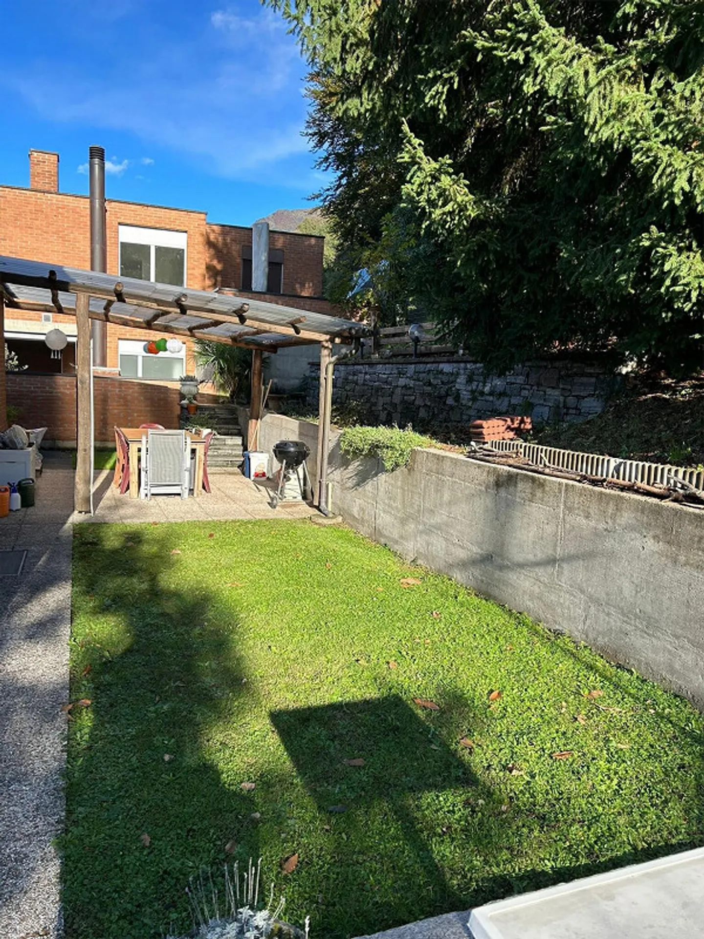 Bella casa in zona residenziale - Foto 17 di 20