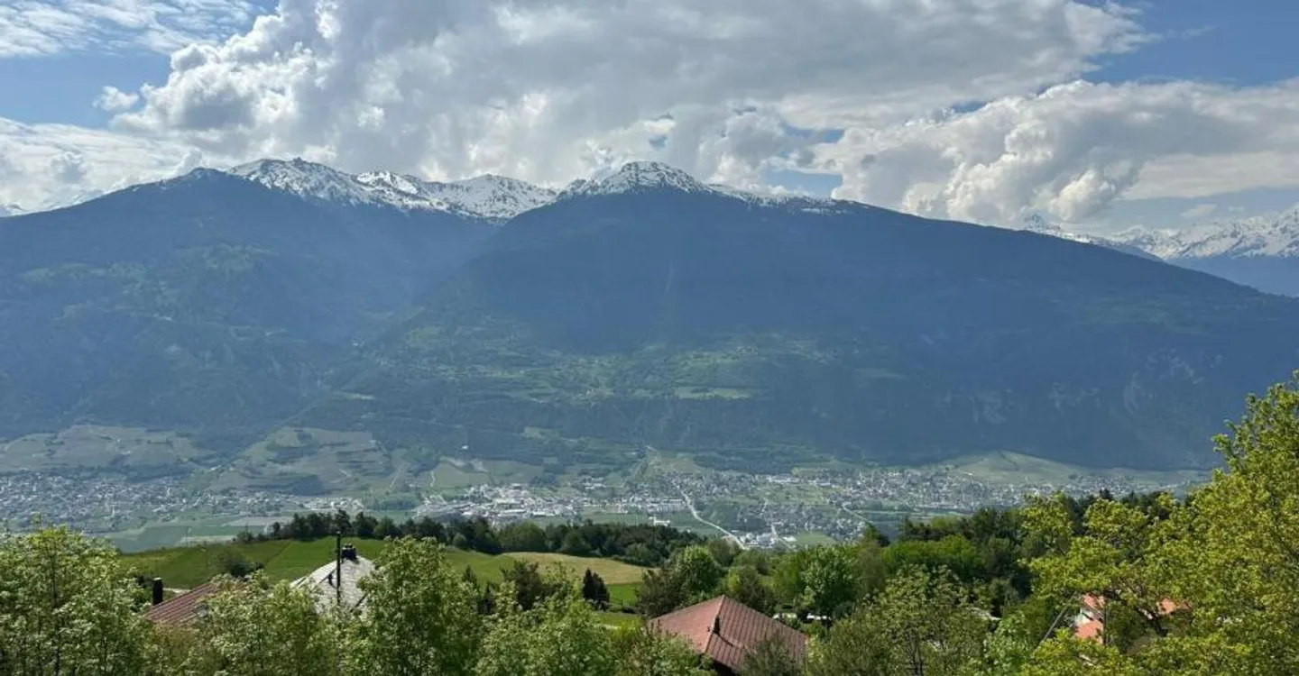 Im Bau - Ausstattungen nach Wahl des Käufers - Schönes Anwesen von 600 m2 - Foto 6 von 8