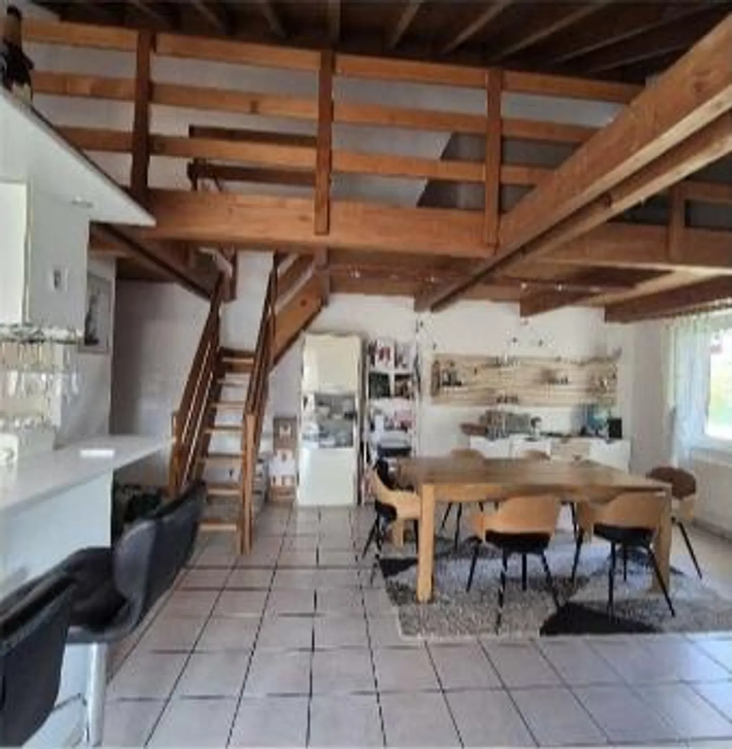 Charming 3.5-room apartment with mezzanine - Photo 6 of 7