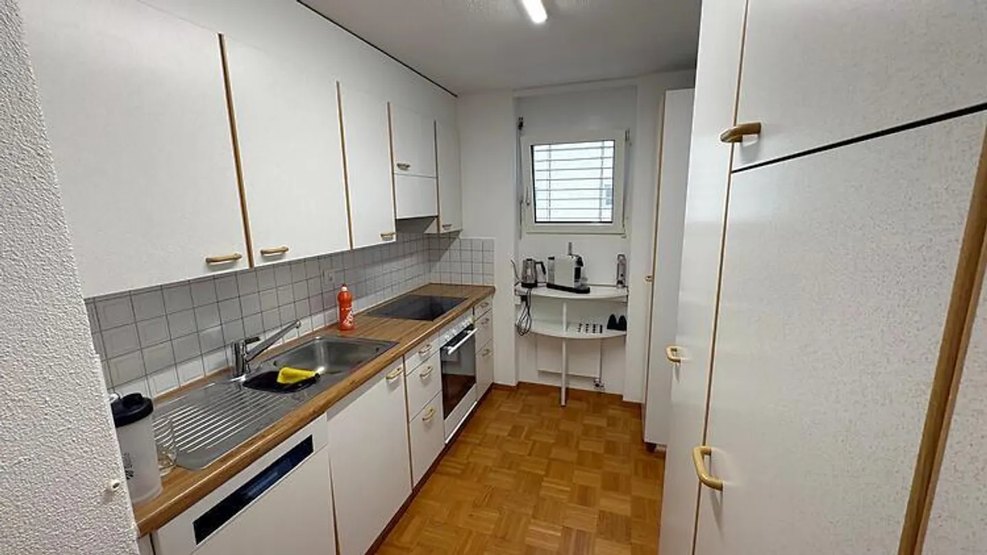 APPARTEMENT DE 3½ BR À LUCERNE, MEUBLÉ, TEMPORAIRE - Photo 3 sur 8