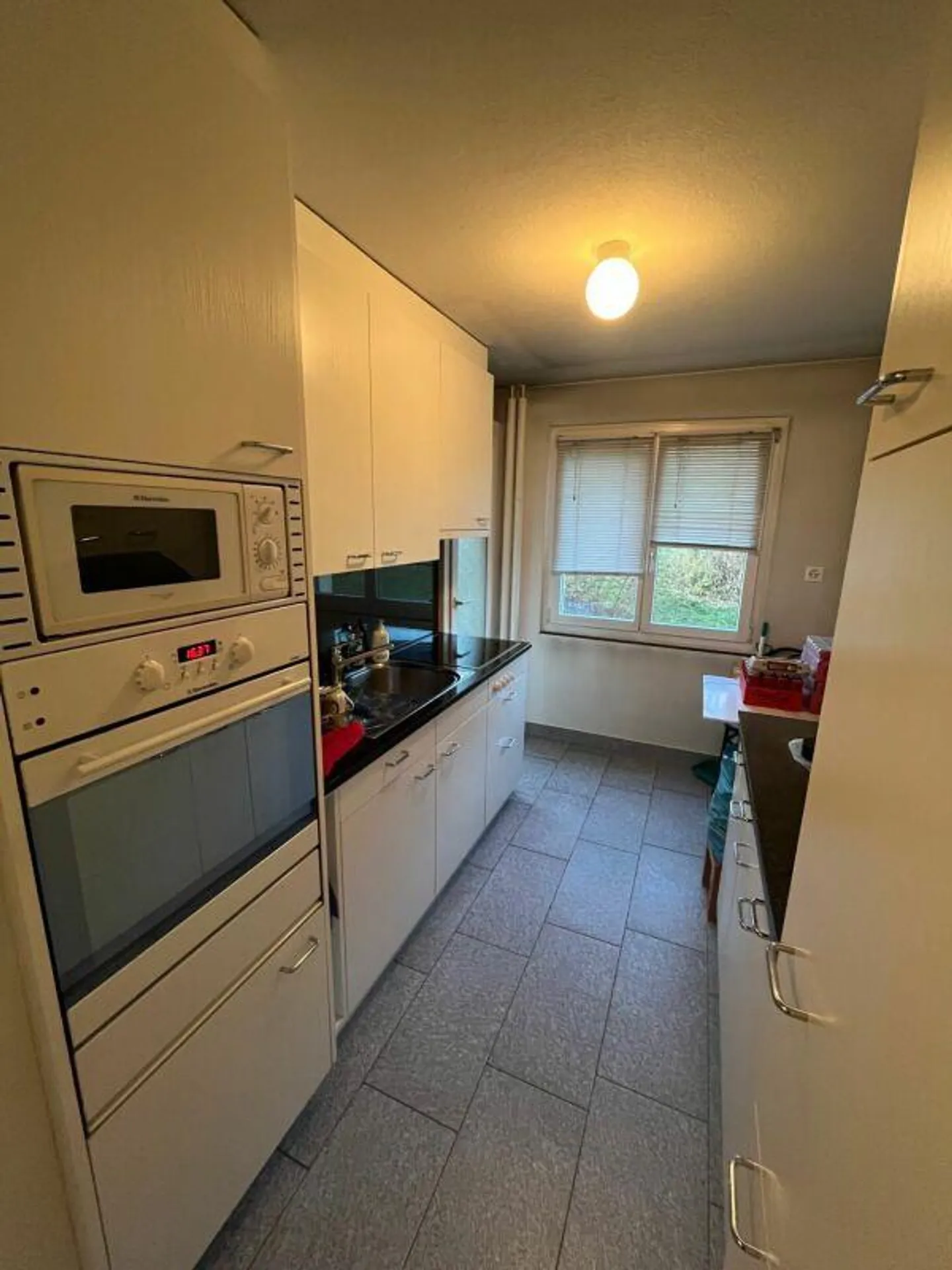 Appartamento TEMPORANEO di 3 locali a Meggen (fino al 30.06.2027) - Foto 1 di 8