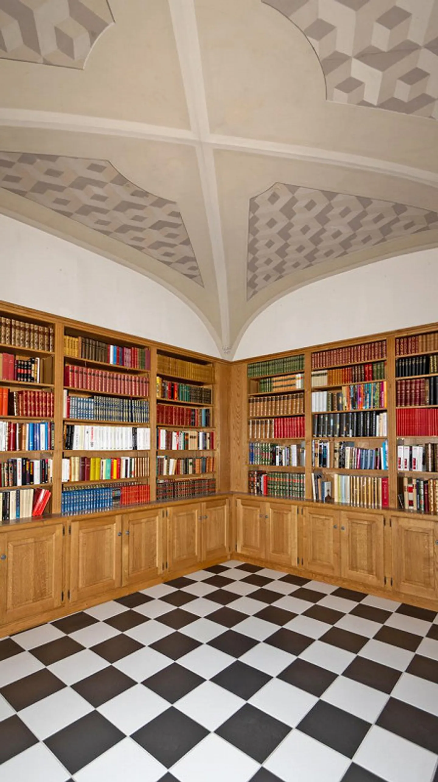 MAISON EXCEPTIONNELLE AVEC JARDIN À SIERRE - Photo 15 sur 22