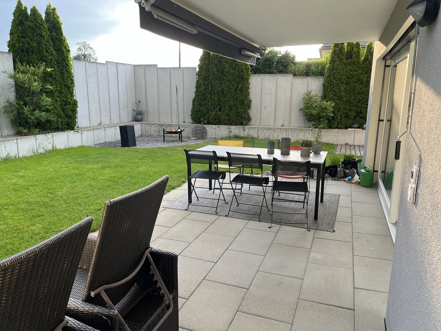 Single-family home for families - Photo 5 of 18
