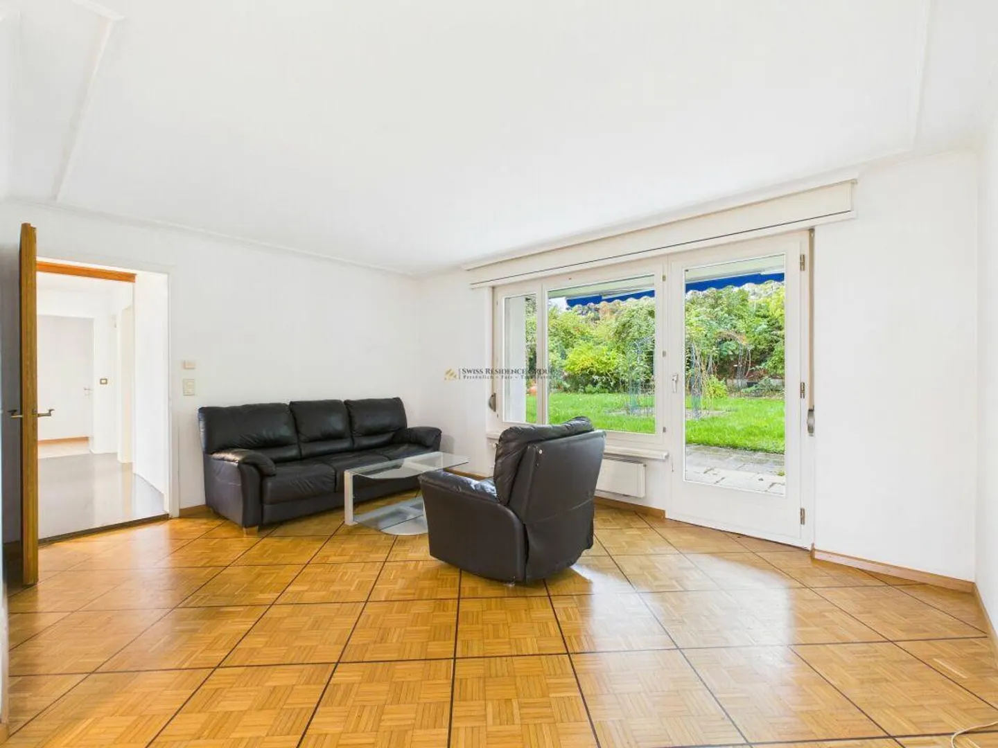 Exklusives 6.5-Zimmer-Einfamilienhaus mit grosszügigem Garten - Photo 10 sur 17
