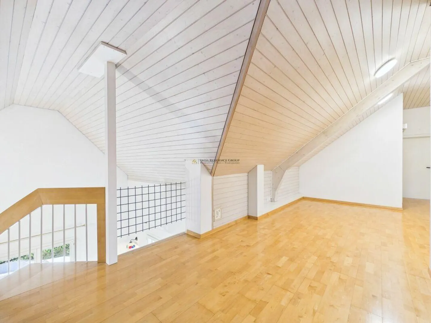 Exklusives 6.5-Zimmer-Einfamilienhaus mit grosszügigem Garten - Photo 13 sur 17