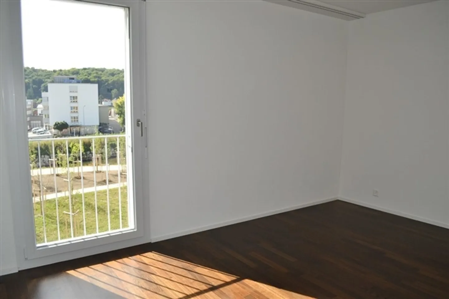 Appartement 2.5 pièces avec vue sur l'eau - Photo 6 sur 10