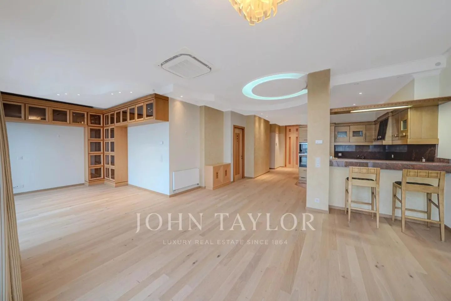 Elegantes Apartment mit Seeblick - Foto 3 von 11