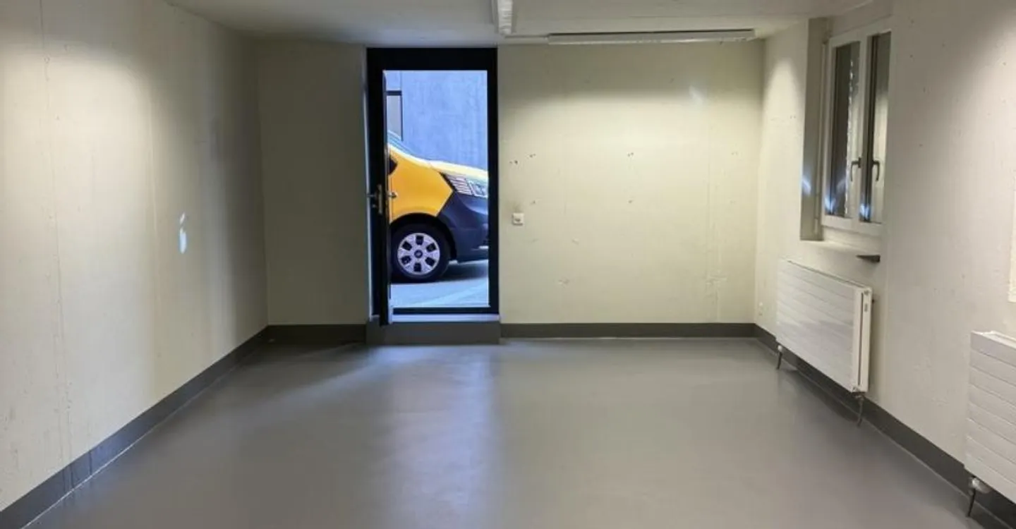 Versatile Commercial Space - Photo 3 of 4
