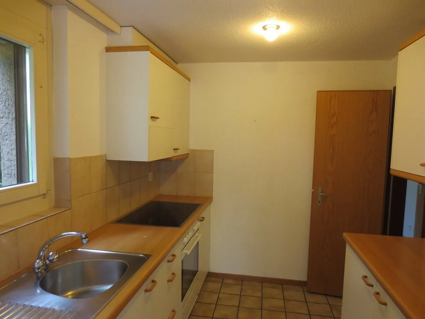 Modernes 3.5-Zimmer-Apartment - Foto 4 von 6