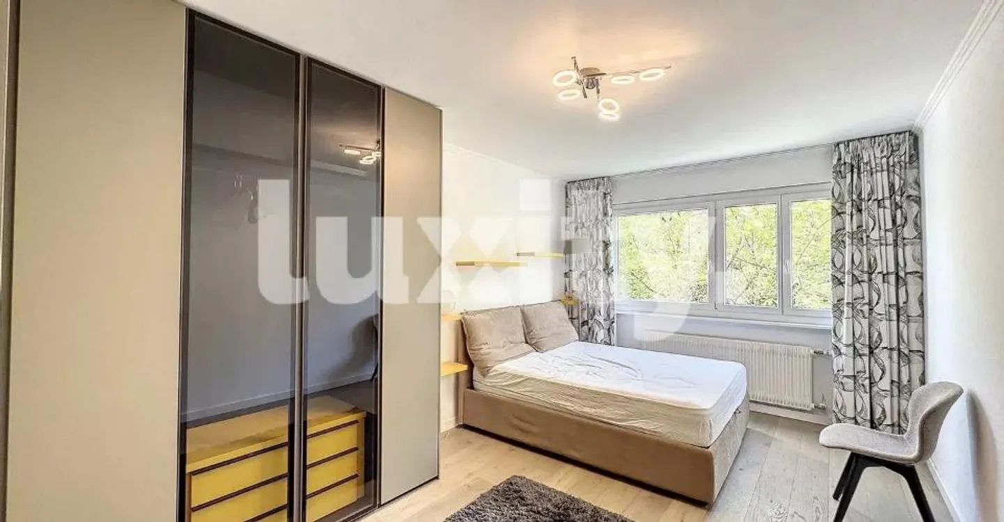 Magnificent 4-Zimmer-Luxuswohnung im Herzen von Florissant! - Foto 3 von 4