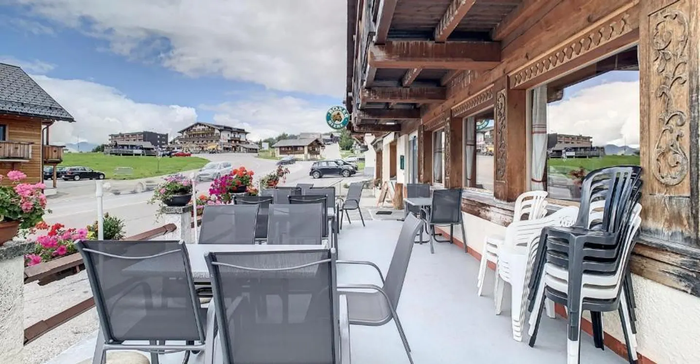 Chalet mit zwei Wohnungen und einem Geschäft | BC IMMO - Foto 6 von 11