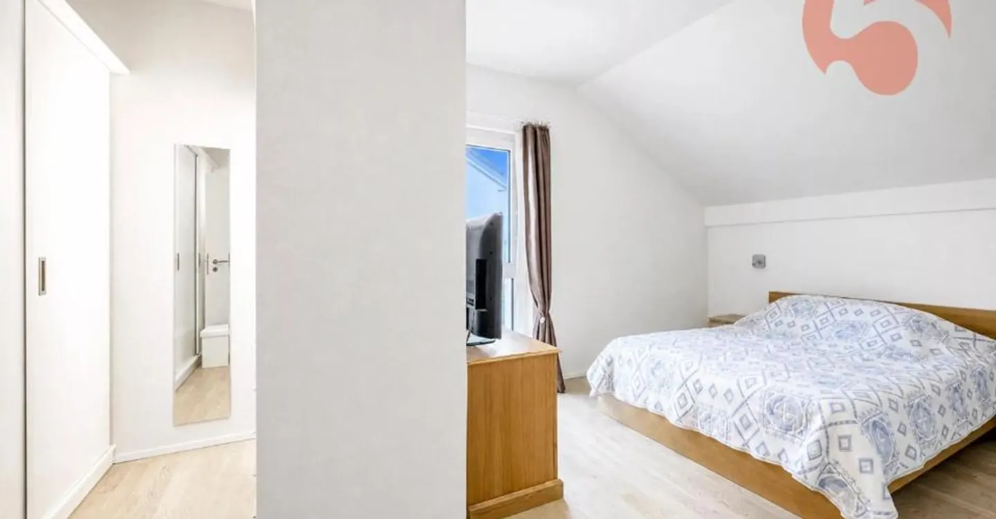 Stunning Villa with Jura View - Photo 10 of 10