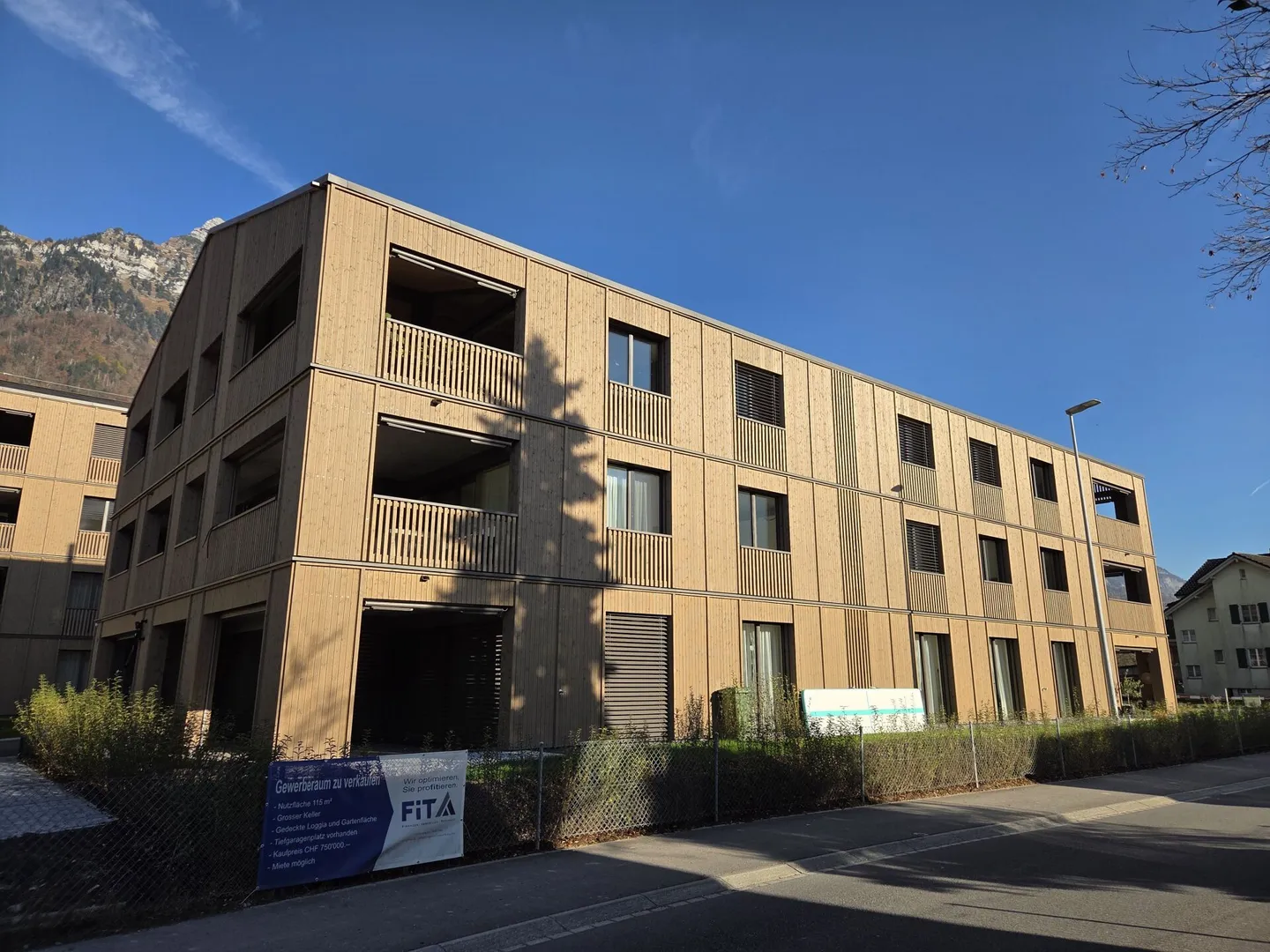 Versatile Loft Apartment / Commercial - Photo 1 of 21