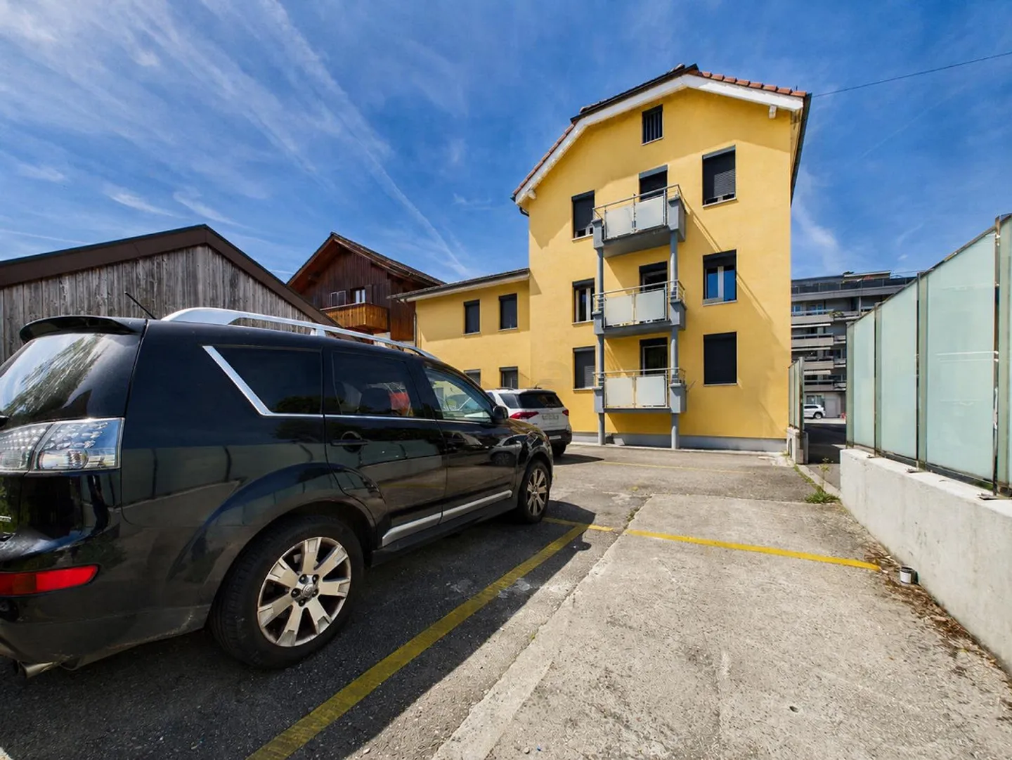 Saniertes Mehrfamilienhaus mit Attraktiver Rendite in Biel/Bienne - Foto 10 von 11