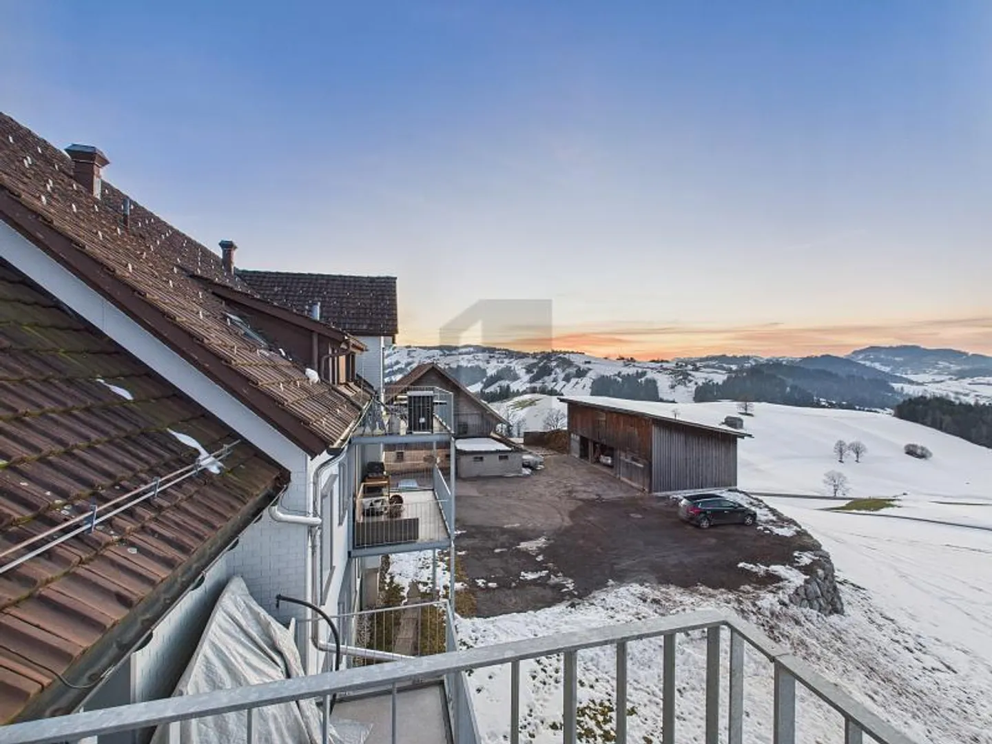 IDYLLIC LOCATION IN NATURE - Photo 4 of 5