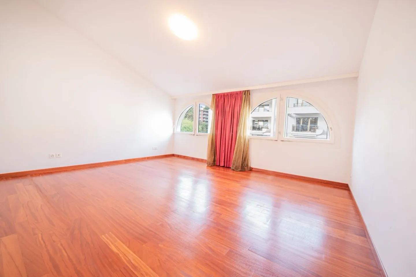 Prestige-Duplex-Penthouse im Parco Maraini - Foto 12 von 21