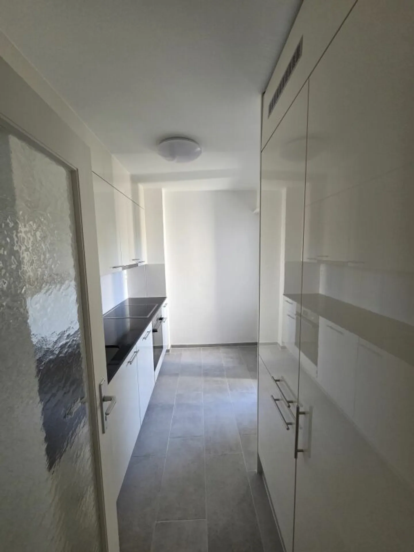 appartamento di 3,5 locali recentemente ristrutturato - Foto 4 di 15