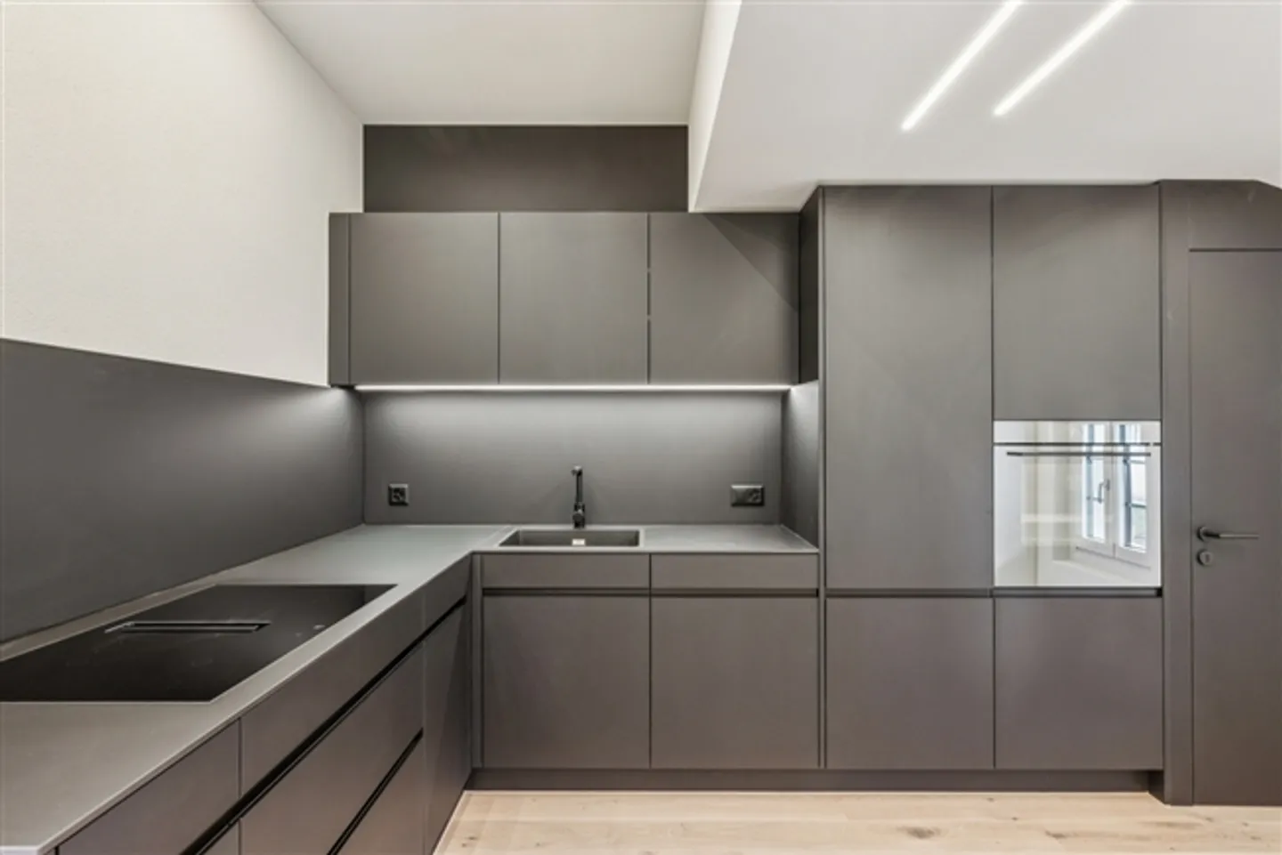 CASA SULEGL - Esclusivo appartamento per vacanze di 4,5 stanze a Vignogn - Foto 3 di 9