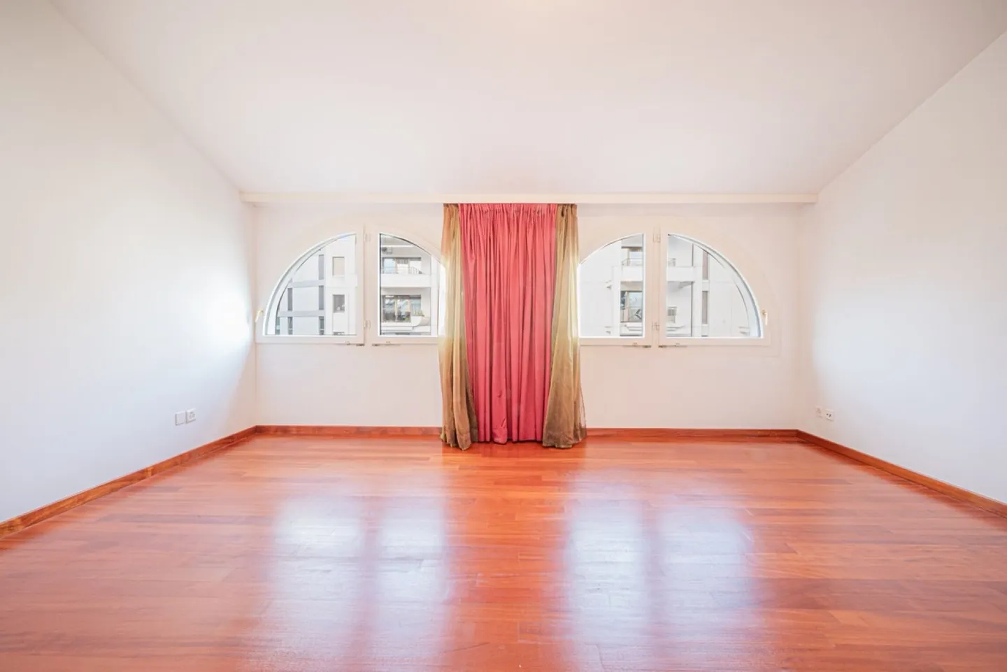 Prestige-Duplex-Penthouse im Parco Maraini - Foto 10 von 21