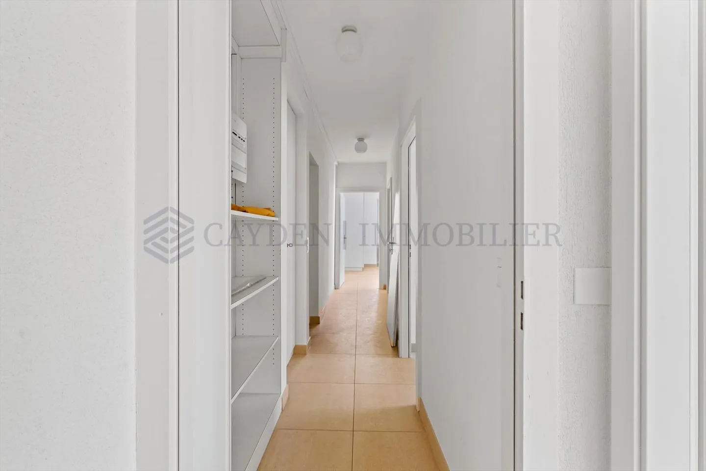 Kleines Mietshaus mit gemischter Nutzung - Foto 7 von 13