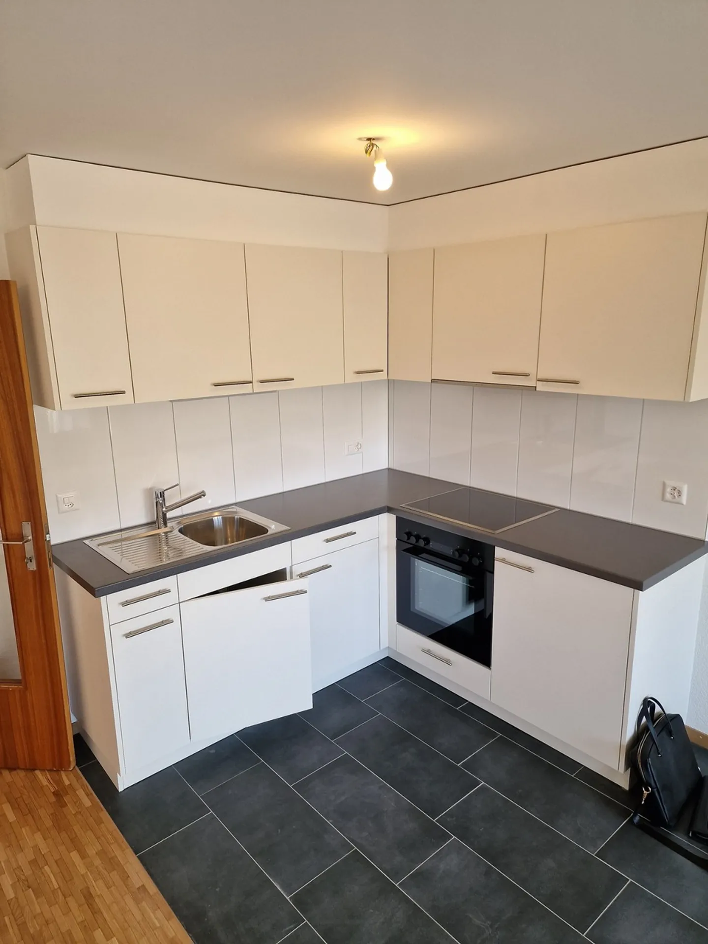 «CHARMANTES STUDIO» - Foto 4 von 4