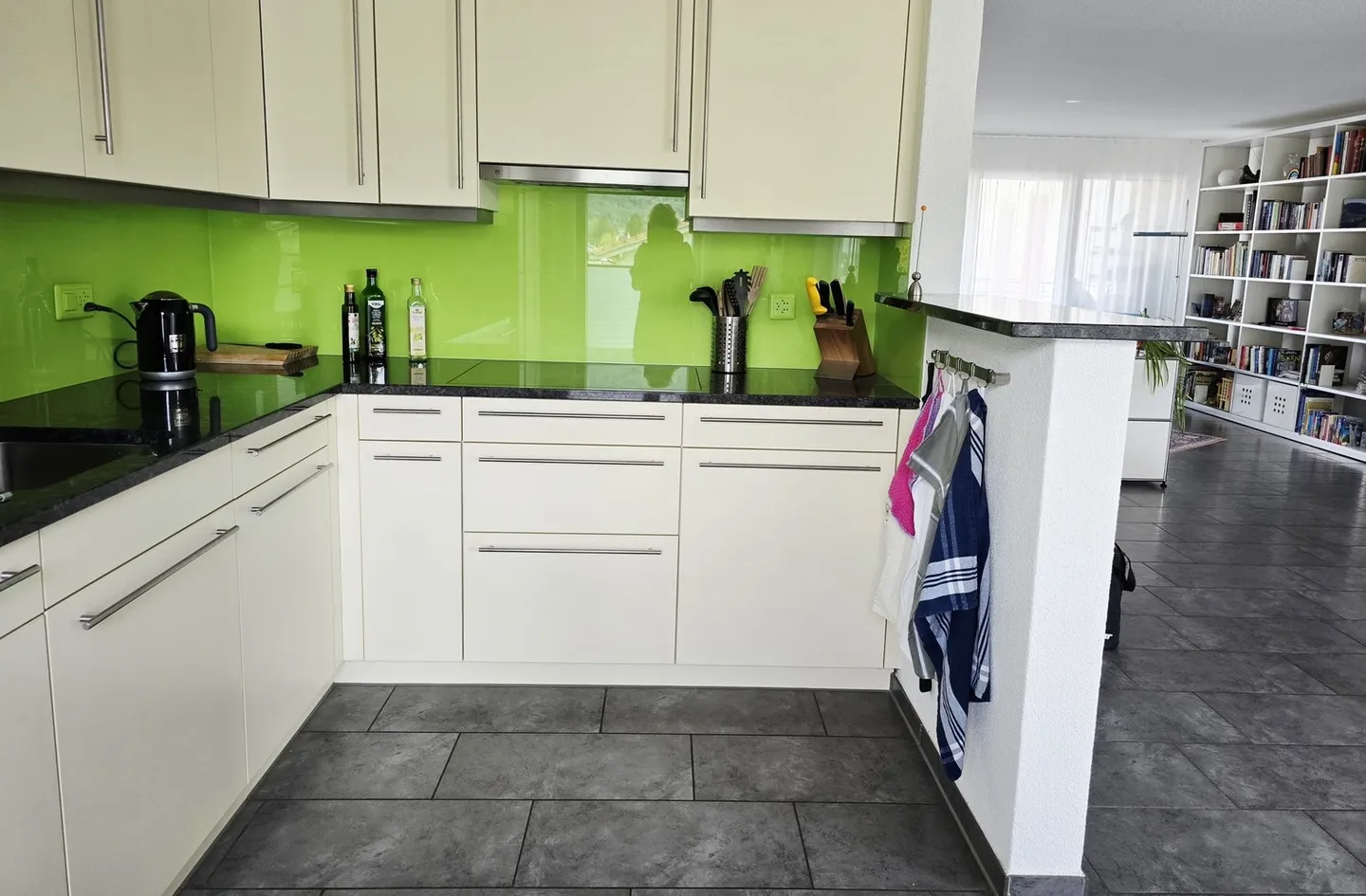 Temporarily for rent: Top modern 4.5-room apartment in Ipsach - Photo 8 of 10