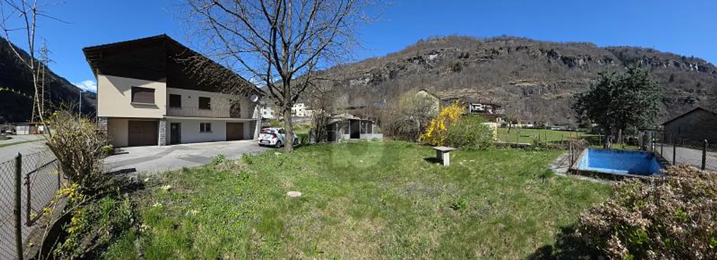 Spaziosa Casa Familiare con Giardino - Foto 1 di 6