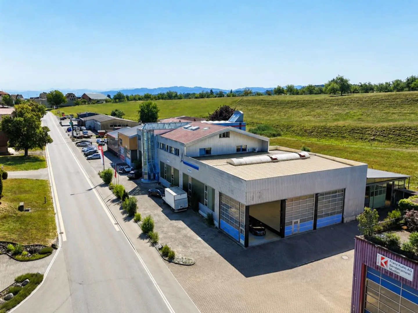 SPAZI COMMERCIALI VERSATILI: UFFICIO, HOBBY E MAGAZZINO A MUOLEN - Foto 15 di 15