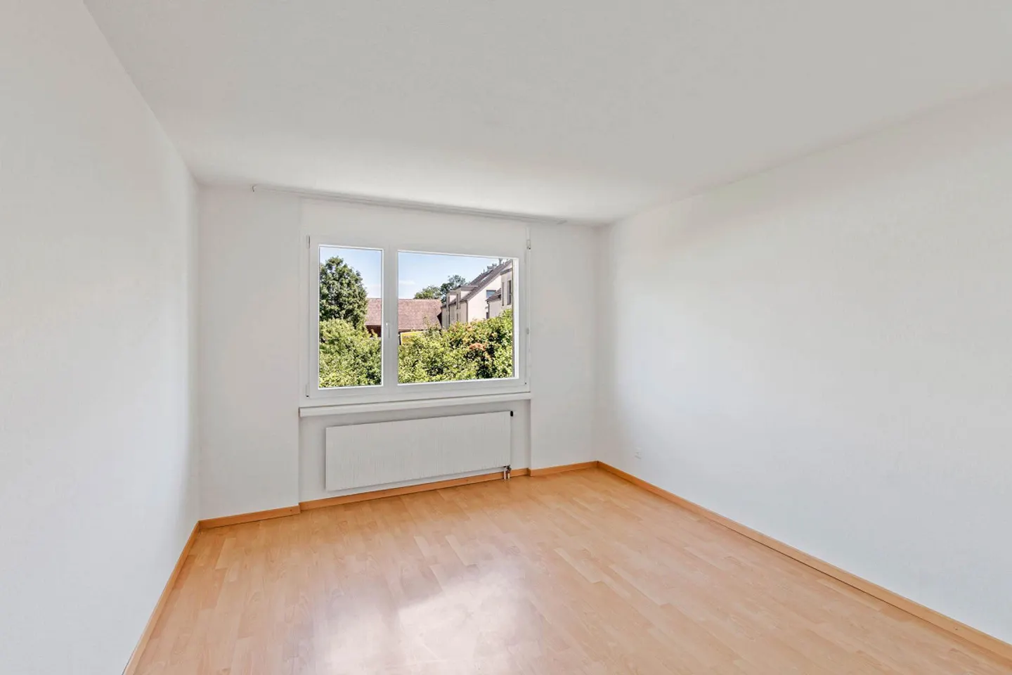 Attraktive 3.5 Zimmerwohnung mit grosser Terrasse in Esslingen - Foto 5 von 5