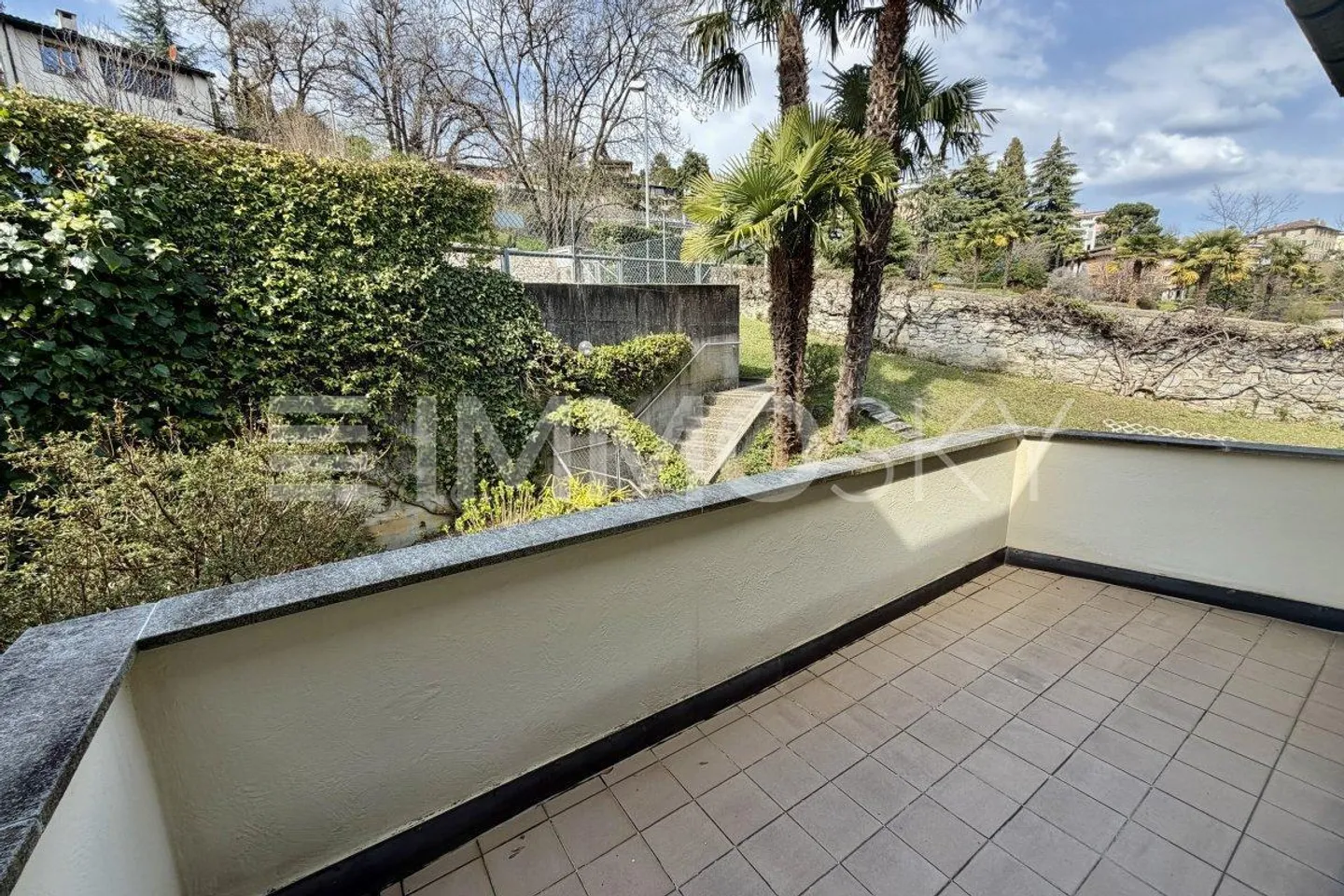 Elegant Townhouse with Private Garden - Breganzona - Photo 5 of 5