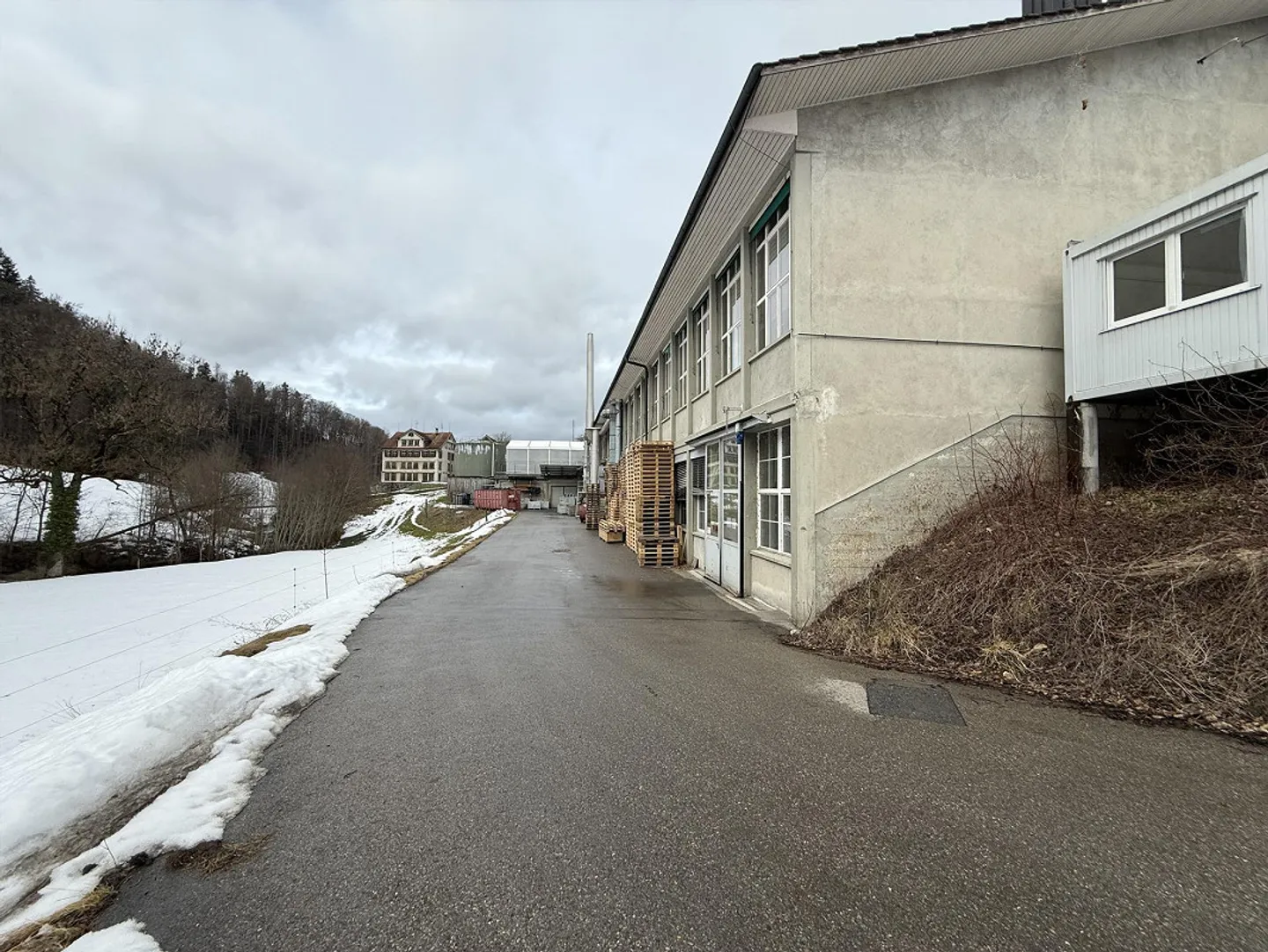 Vielseitige Gewerbefläche in Herisau - Foto 1 von 2