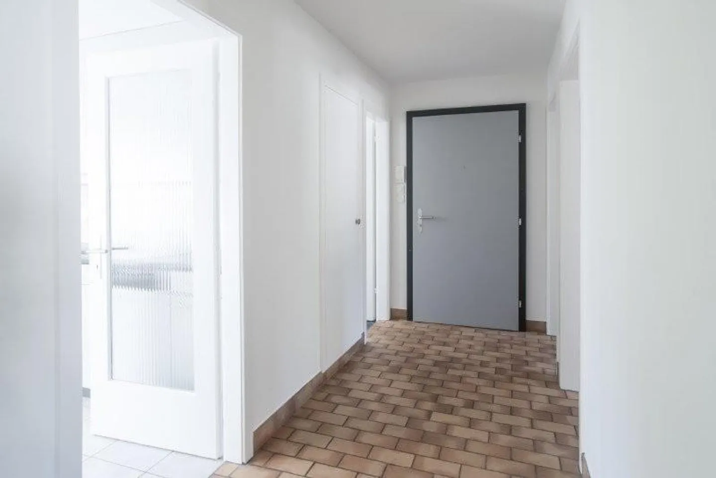 Apartment for rent - Photo 8 of 10