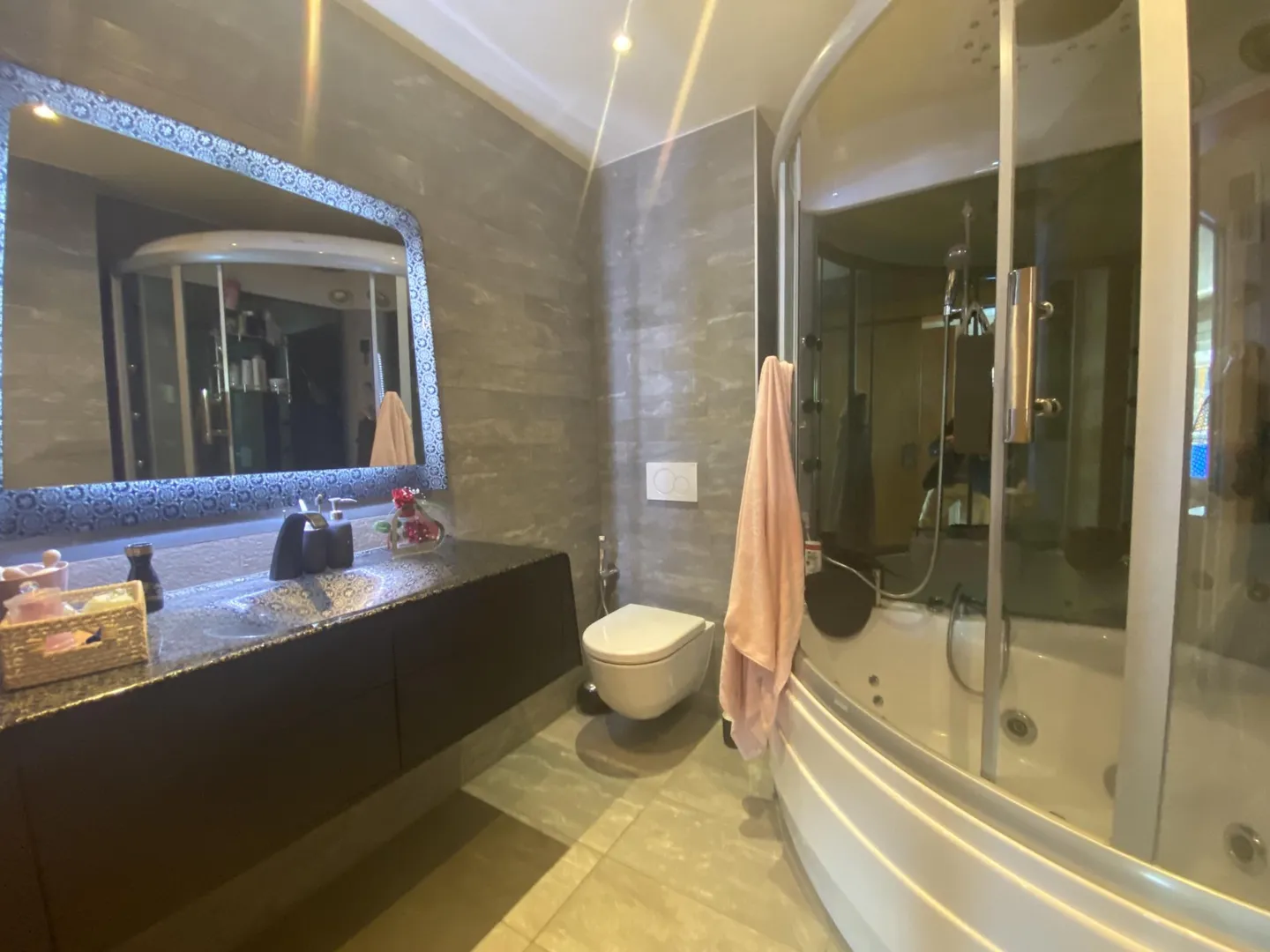 Wunderschöne 5-Zimmer-Wohnung in Cointrin - Foto 9 von 10