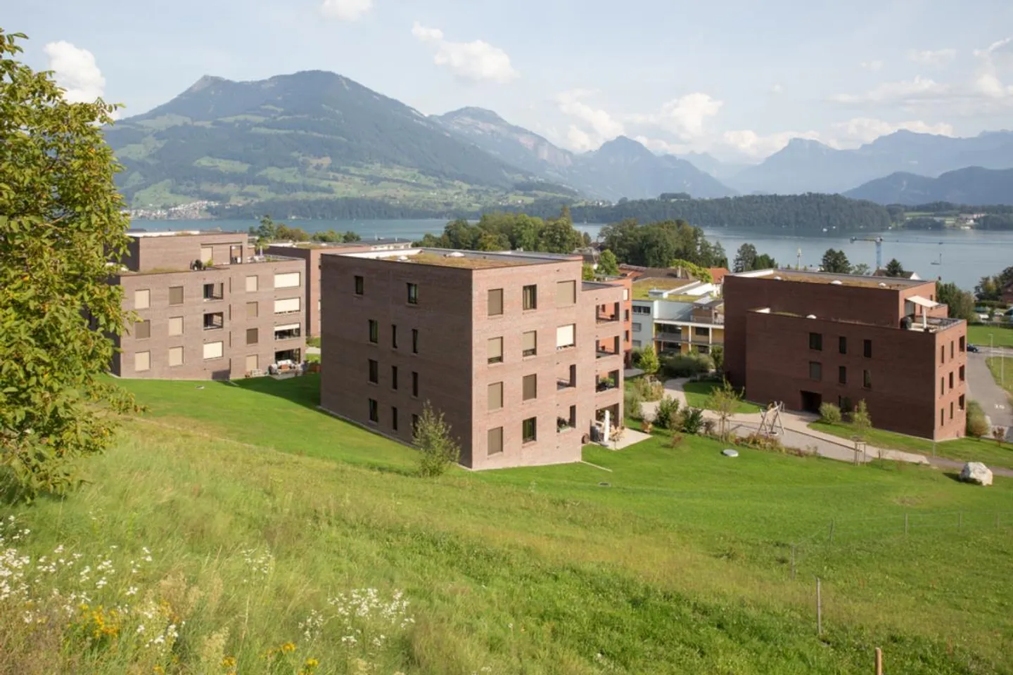 Traumhafte Wohnung mit See- und Bergsicht - Foto 1 von 9