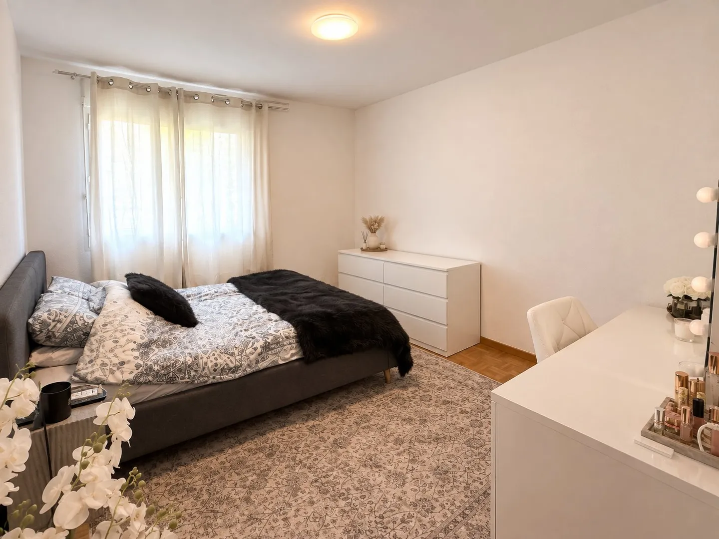 Appartement spacieux avec vue - Photo 5 sur 8