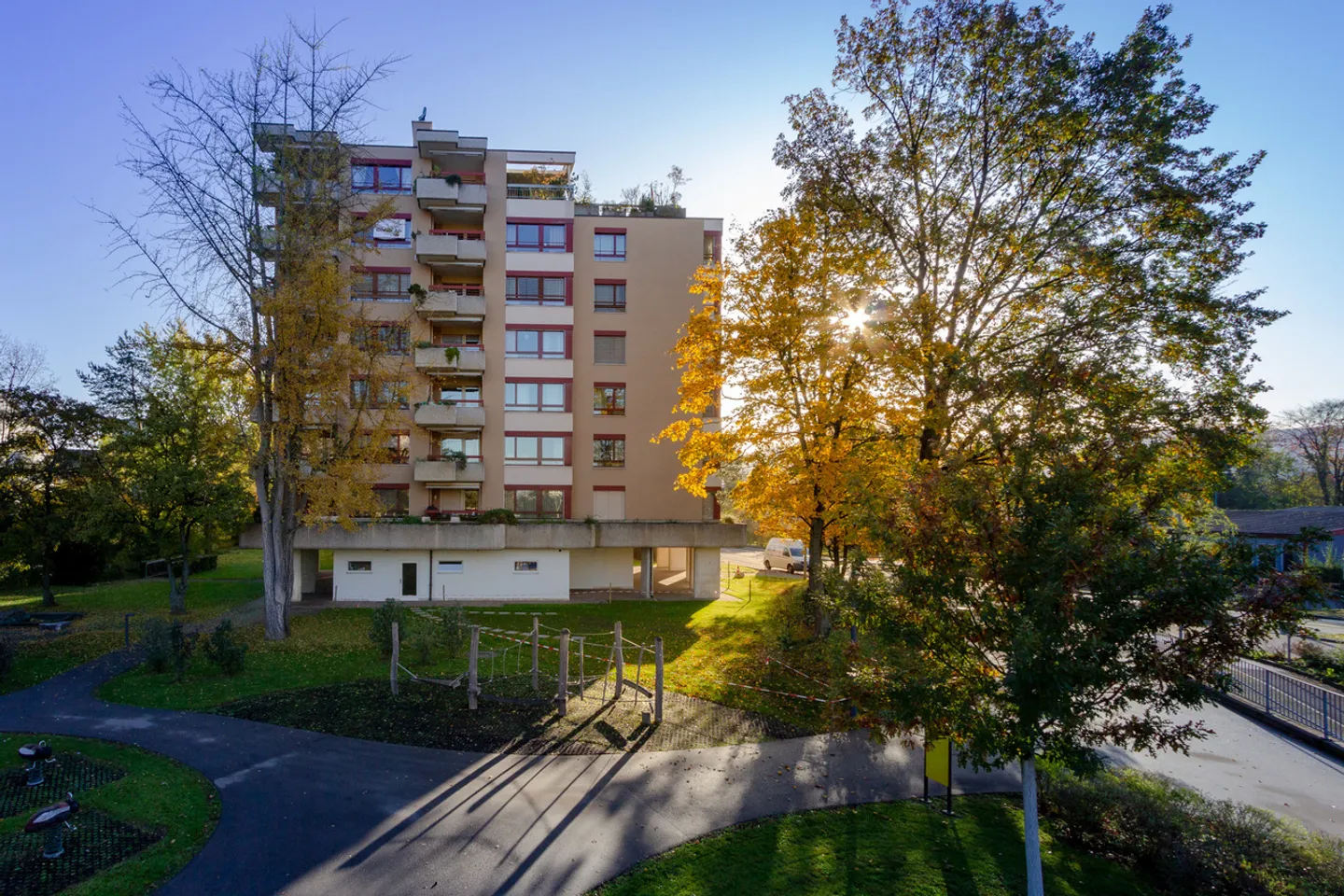 Appartamento moderno 3.5 locali - Foto 1 di 10