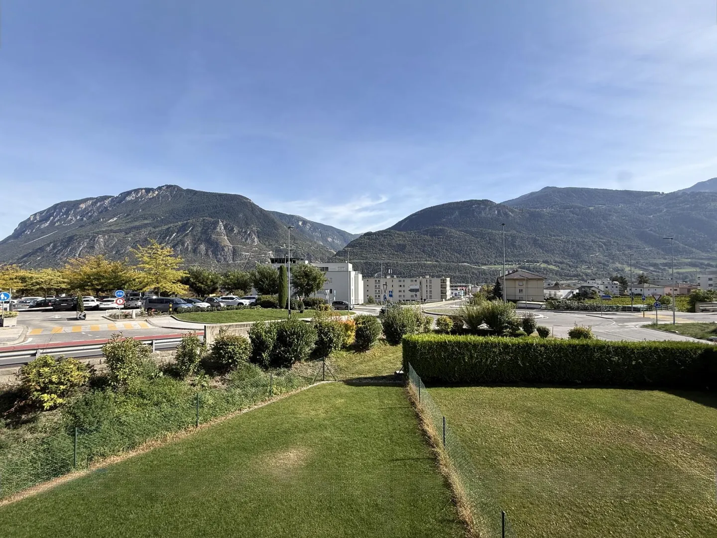 Appartement spacieux avec vue - Photo 1 sur 8