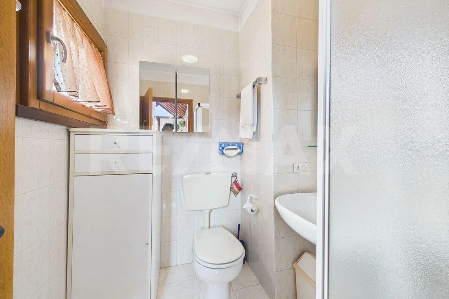 Cuasso - Italien: Wunderschönes 4½-Zimmer-Haus mit herrlichem Seeblick und Bootsanleger - Foto 6 von 13