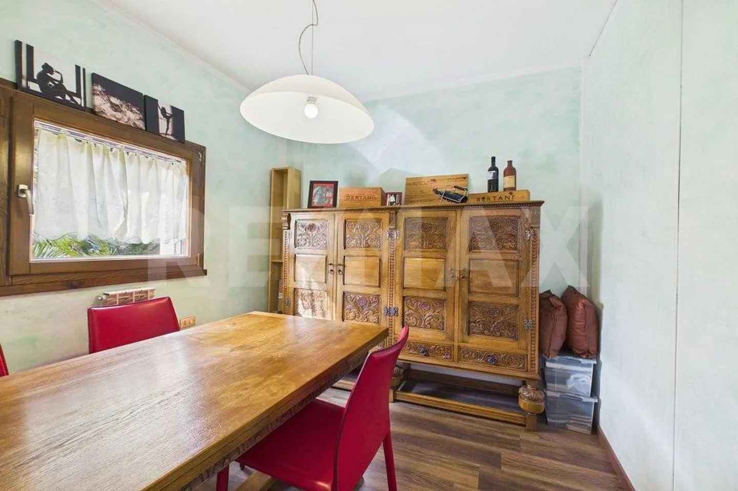Cuasso - Italien: Wunderschönes 4½-Zimmer-Haus mit herrlichem Seeblick und Bootsanleger - Foto 7 von 13