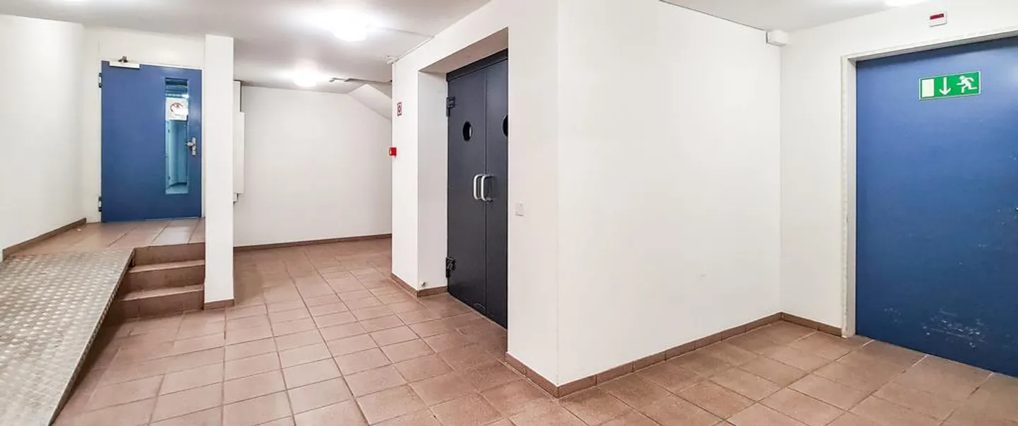 Assicurati 3 mesi di affitto gratuito per il tuo nuovo spazio di archiviazione - Foto 3 di 4