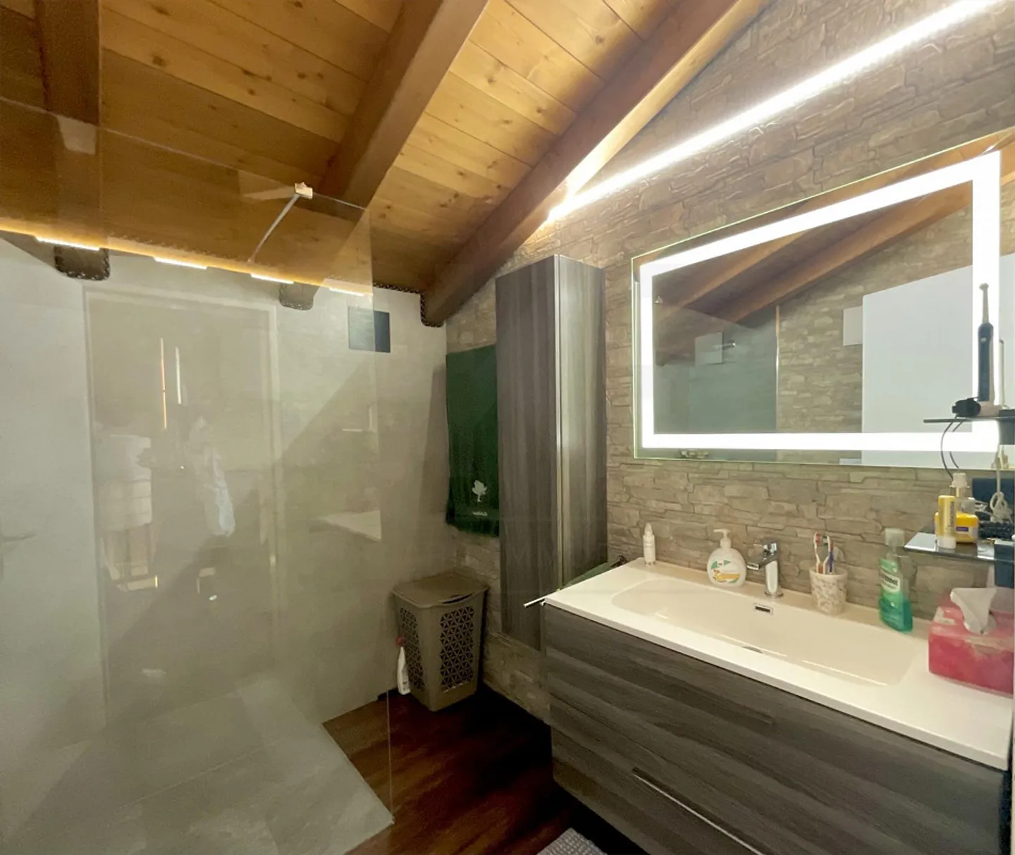 PURA / CASLANO - SCHÖNE GELEGENHEIT FÜR 4.5 ZIMMER - Foto 8 von 11