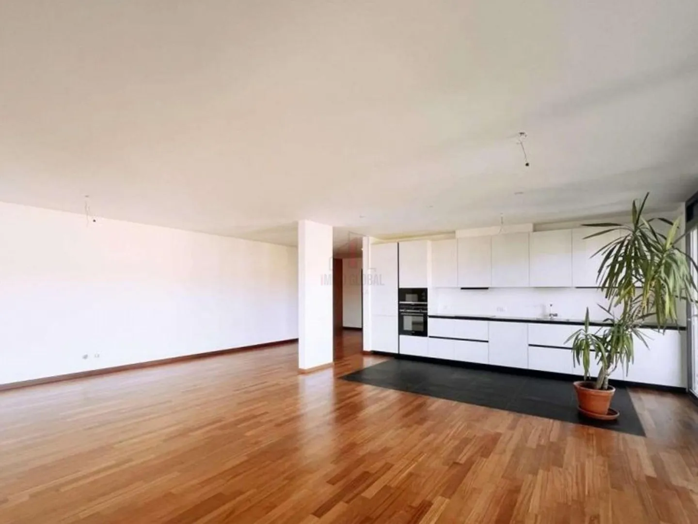 Luxuswohnung mit Seeblick - Foto 1 von 10