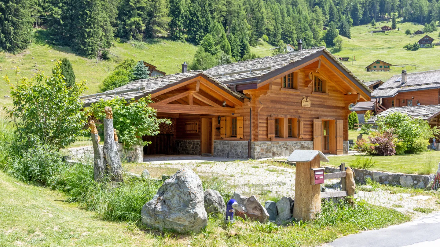 In affitto Chalet affascinante 4.5 camere a Nendaz - Foto 1 di 12