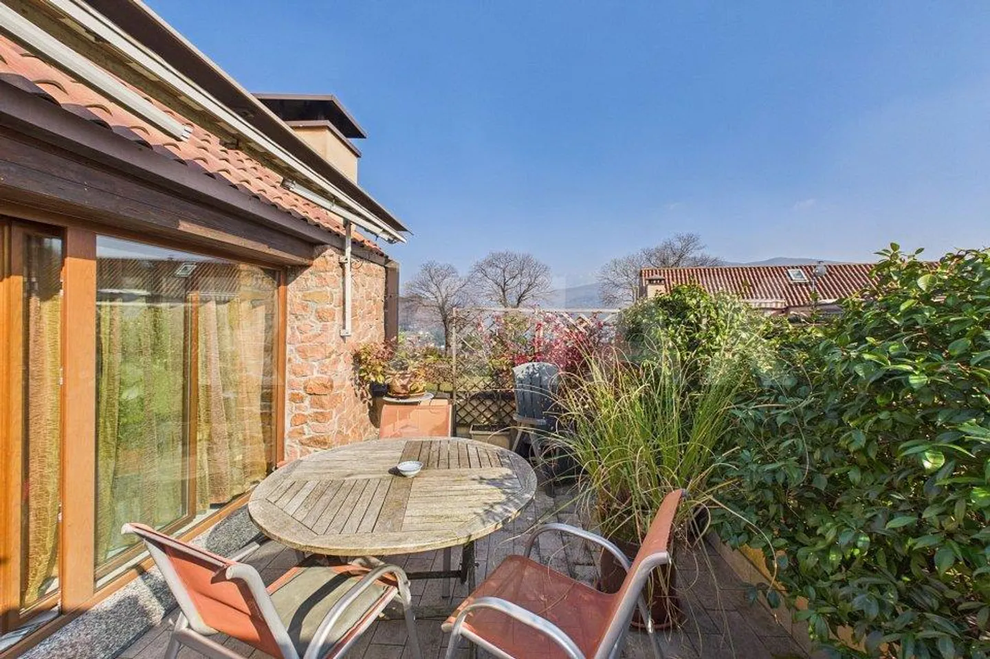 Cuasso - Italien: Wunderschönes 4½-Zimmer-Haus mit herrlichem Seeblick und Bootsanleger - Foto 13 von 13