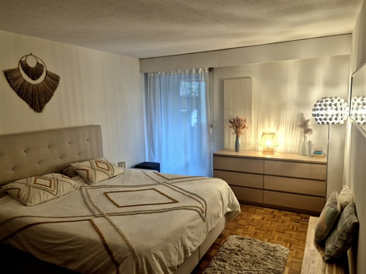 «4-ZIMMER-WOHNUNG IN MEINIER (GE), MÖBLIERT, BEFRISTET» - Foto 3 von 6