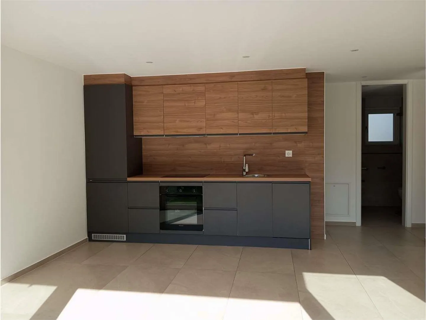 Eleganz, Komfort und Ruhe in Sant' Antonino - Wohnung mit g - Foto 3 von 11